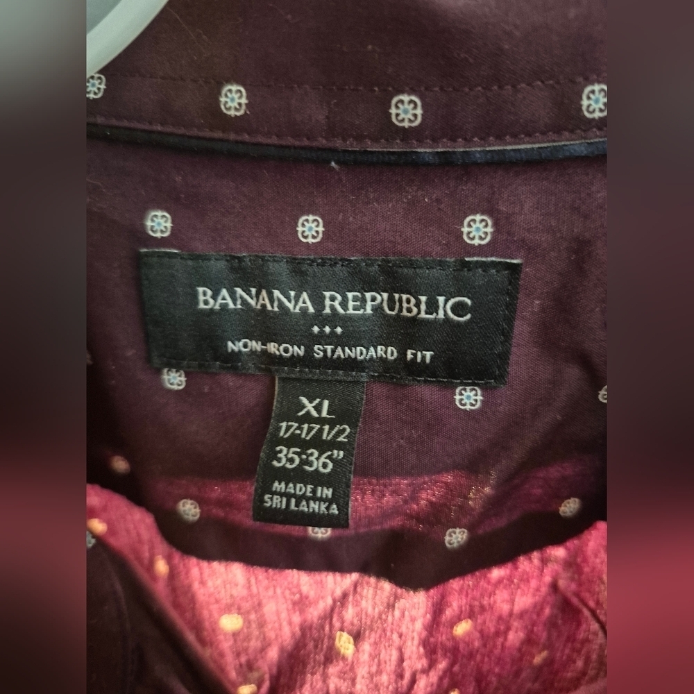 Banana Republic Purple Casual Button Down Shirt - Picture 2 of 2